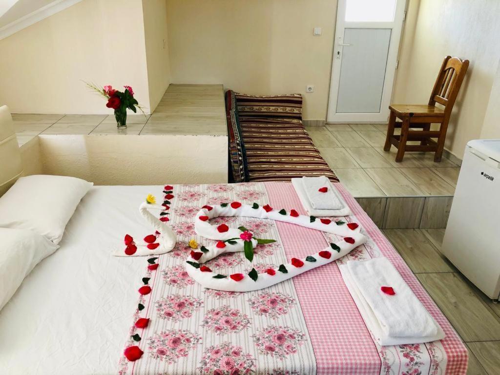 Karaca Apart Hotel Дальян Экстерьер фото