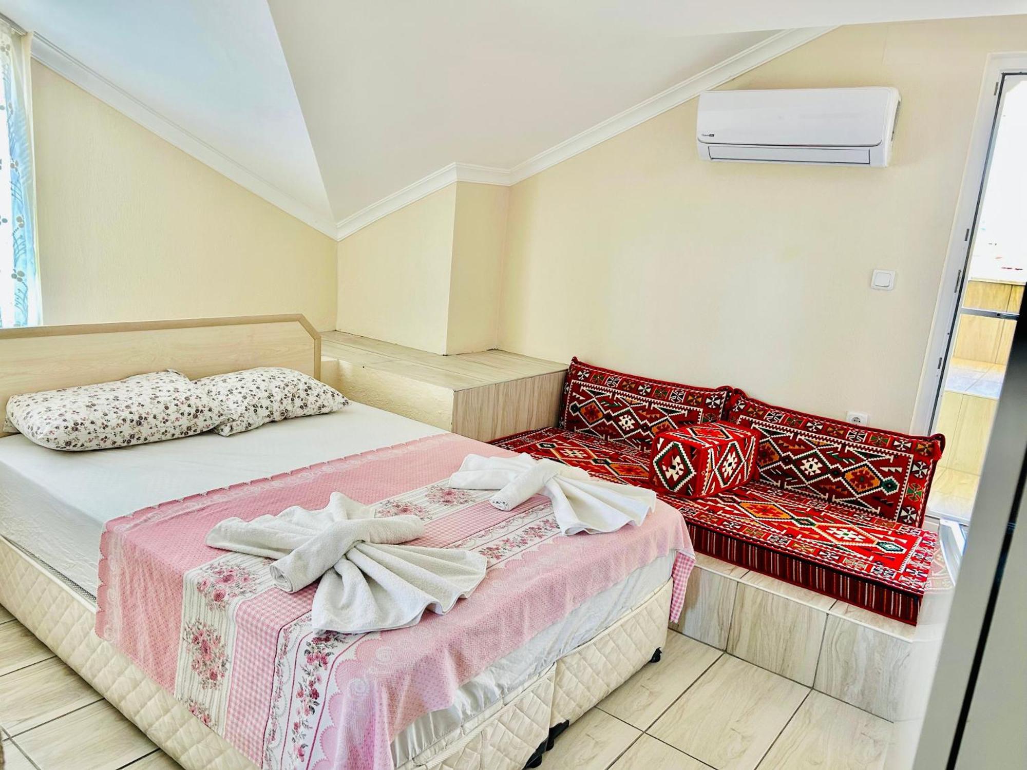 Karaca Apart Hotel Дальян Экстерьер фото
