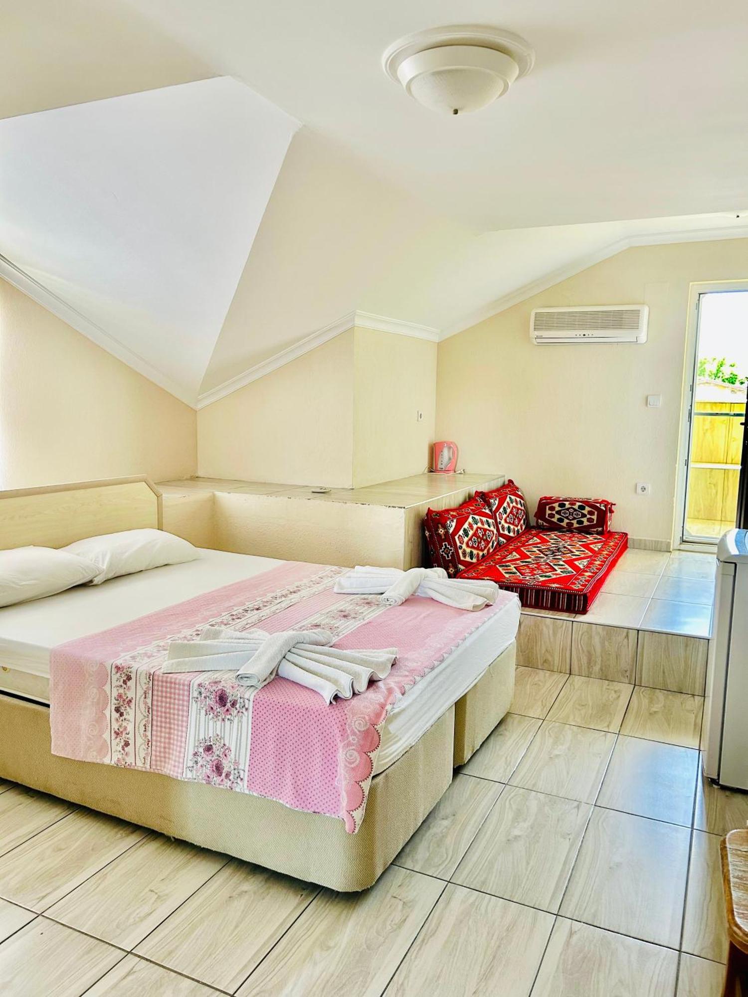 Karaca Apart Hotel Дальян Экстерьер фото