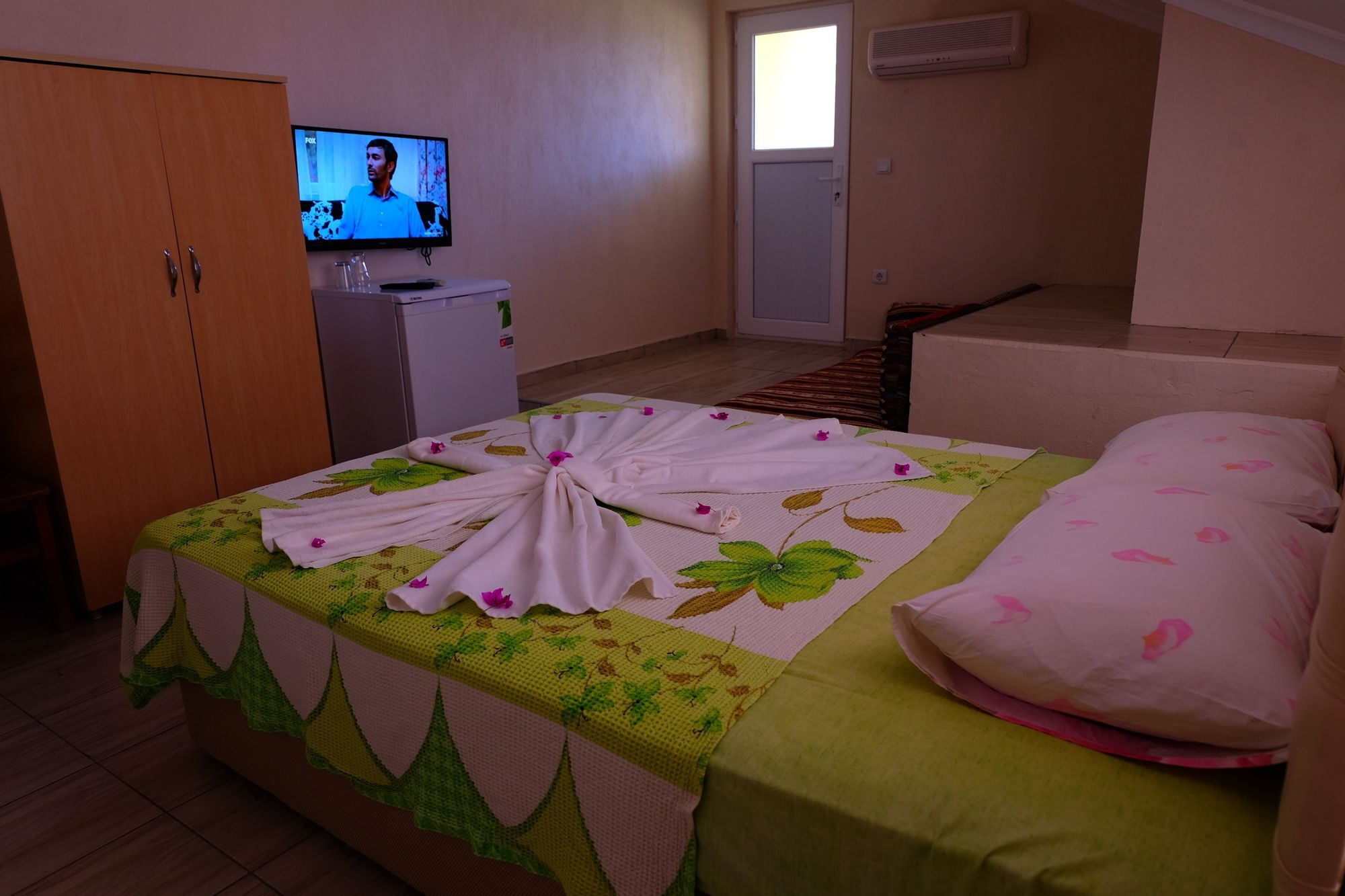 Karaca Apart Hotel Дальян Экстерьер фото